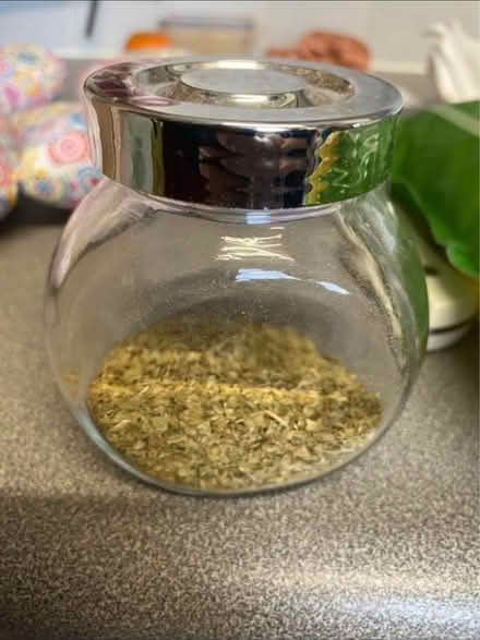 Photo of free Box full of spice glass jars (Rhwibina CF14) #2