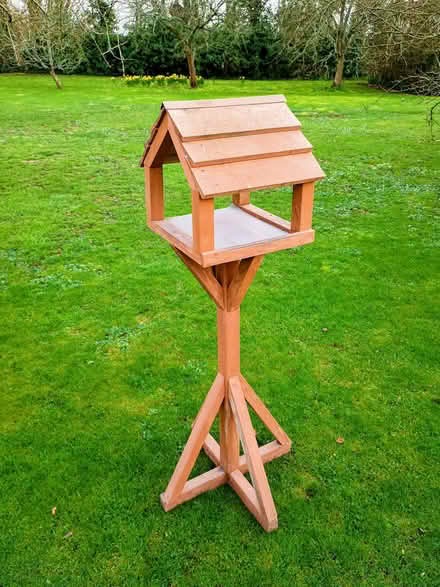 Photo of free bird table (Nailsea BS21) #1