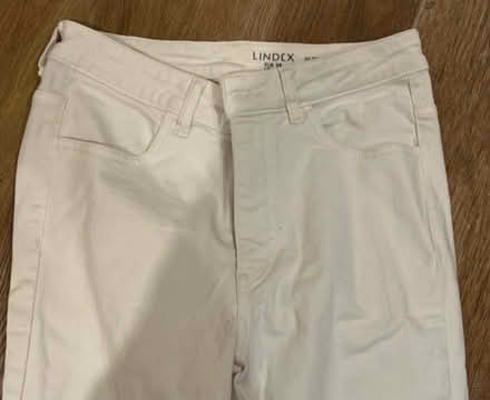 Photo of free Skinny white jeans (KT4) #3