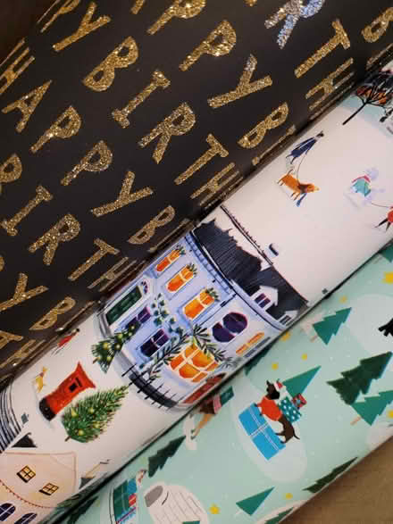 Photo of free Wrapping paper/gift wrap rolls (Lloyd Park) #2