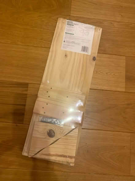 Photo of free Pine shelf with brackets (Abbots Langley (WD5)) #2