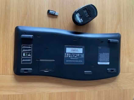 Photo of free Microsoft Contour Ergonomic Wireless Keyboard, mouse (Meresborough ME8) #2