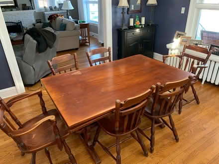 Photo of free 50’s dining room table and chairs (Mid Lakewood) #1