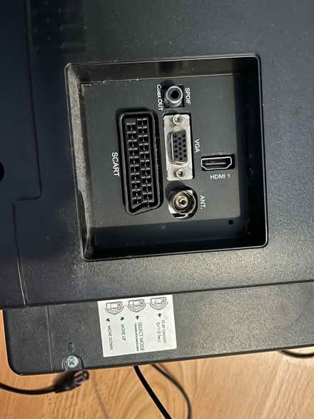 Photo of free 2 older TVs and DVD players with accessories. (Drum Brae EH12) #3