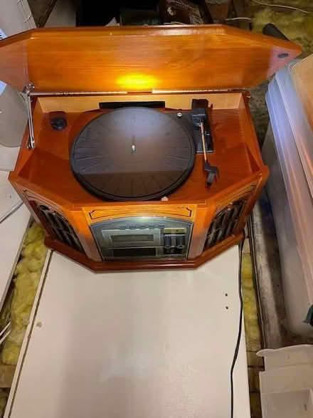 Photo of free One retro styled Radiogram. (Didcot OX11) #2