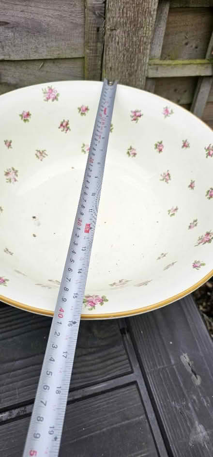 Photo of free Large wash bowl (GU21) #2