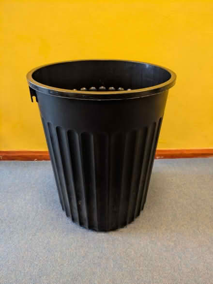 Photo of free Black Dustbin (Eastwood SS9) #1