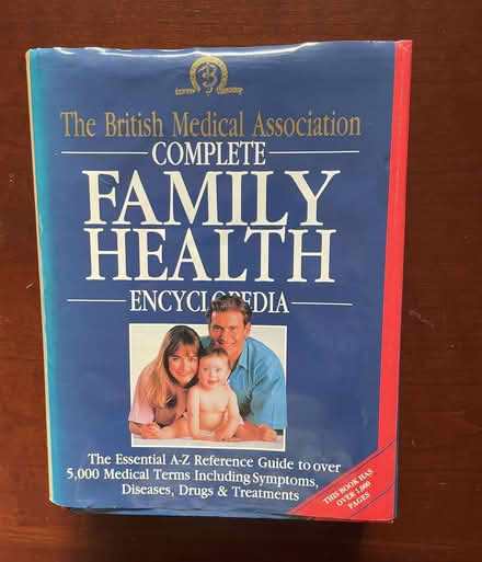 Photo of free Book: Complete Family Health Encyclopedia (GU14) #1