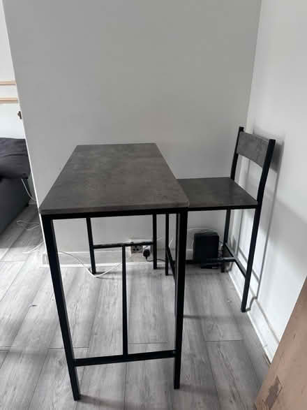 Photo of free Bar stool and Table (SE1) #2