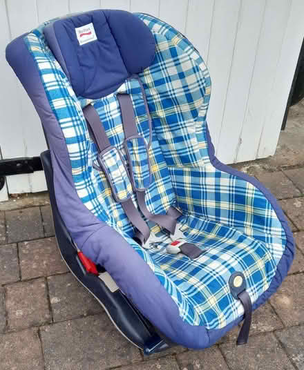 Photo of free Childs Car Seat (Belmont SL6) #2