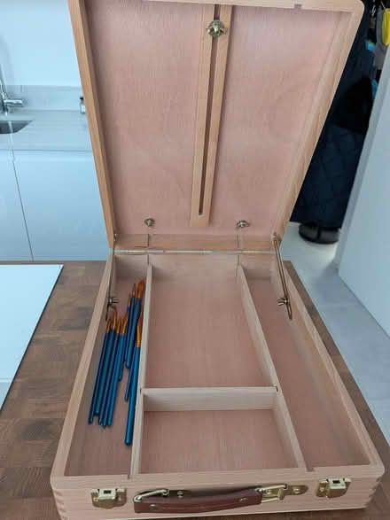 Photo of free Adjustable Table Box Easel (N15) #2