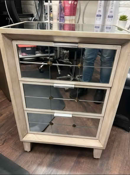 Photo of free Mirror night stand dresser (newark) #1