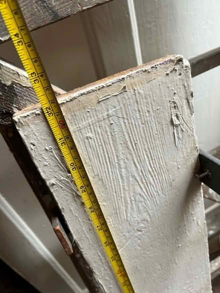 Photo of free Shelf with brackets (Ladywell SE13) #4