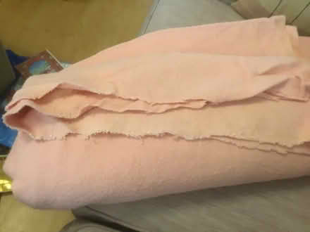 Photo of free Good quality woven double blanket 1 (B62 near Blackheath) #1