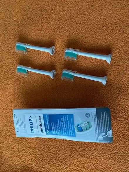Photo of free Toothbrush heads for Philips Sonicare toothbrush (Maiden Erlegh Nature Reserve RG6) #1