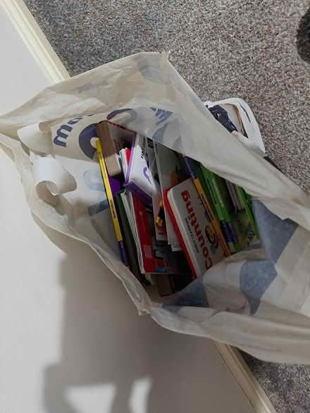 Photo of free I'm giving away few items (Edinburgh, EH11) #3