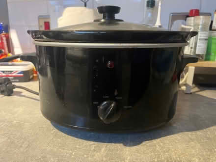Photo of free Slow Cooker (Wallington SM6) #1