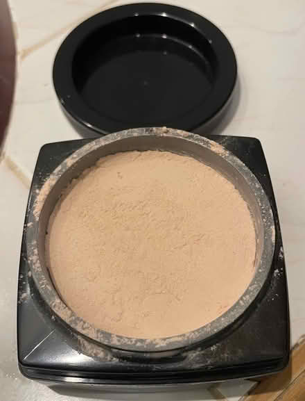 Photo of free Old No7 Loose Powder Compact (Crystal Palace SE19) #3