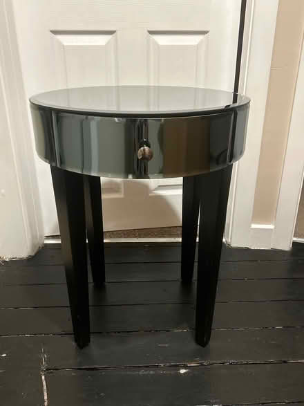 Photo of free Chest of drawers and bedside table (Sheffield S5 Shiregreen) #1