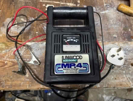 Photo of free Car battery charger for traditional 12V lead acid type (Cumnor OX2) #1