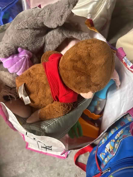 Photo of free Kid stuffed animals and toys (newark) #1