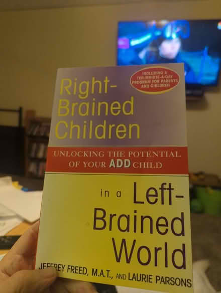 Photo of free Books on right brain children (Glen Burnie near GBHS.) #2