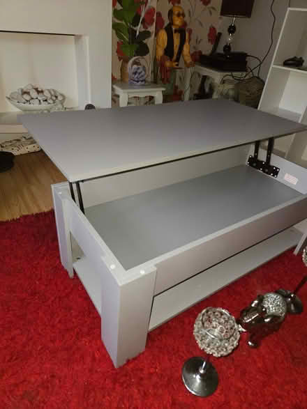 Photo of free Coffee table (De72 3jj) #3