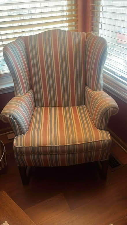 Photo of free Wing back chair (Near Carmel HS in Mundelein) #1