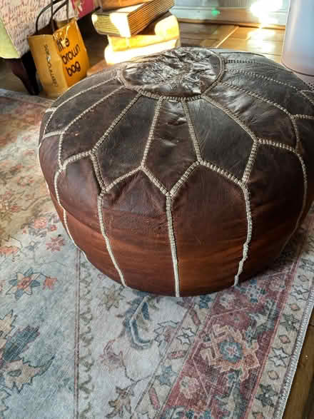 Photo of free Pouffe (SM5) #2