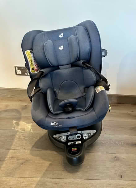 Photo of free child car seat (Joie Baby i-Spin 360 i-Size Car Seat) (Cubitt Town E14) #3
