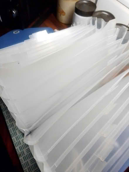 Photo of free A4 blue filing container (Ronnis mount OL7) #2