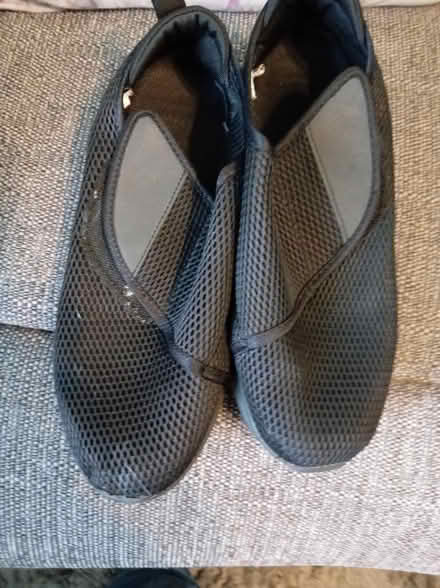 Photo of free 2 pairs shoes size 6/7 (Maidenhead SL6) #1