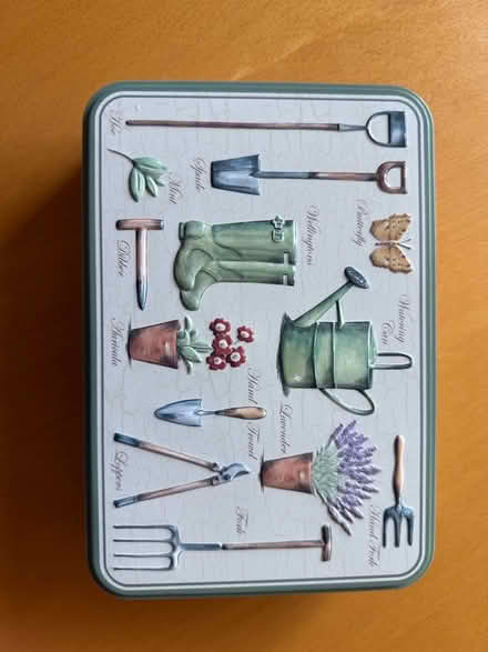 Photo of free Tins (Elmers End BR3) #2