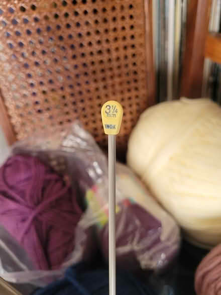 Photo of free Wool and knitting needles (SO18) #3