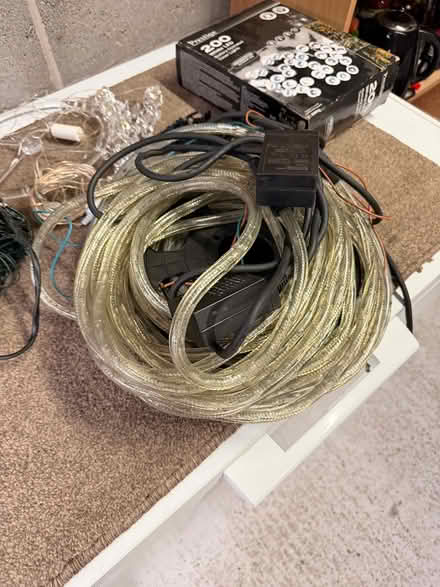 Photo of free Assortment fairy lights in/outdoor (CH43) #2