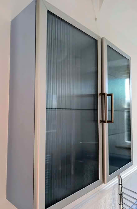 Photo of free Old Bathroom wall cabinets (3) (Chalkwell SS9) #1