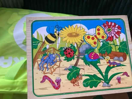 Photo of free Kids puzzle and clock (Bonnyrigg EH19) #2