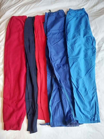 Photo of free Women’s ski clothes (Brixton SW2) #1
