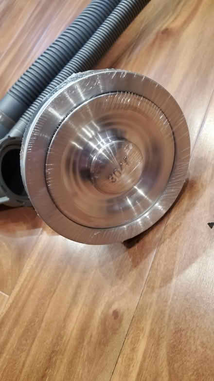 Photo of free Laundry drain (ETOBICOKE west) #2