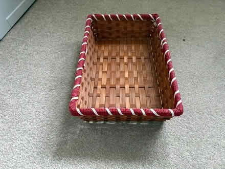 Photo of free Decorative basket (Upper Poets. SG4) #1