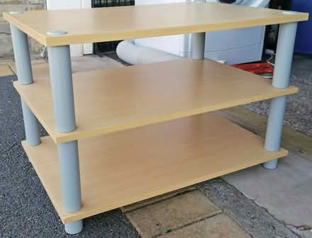 Photo of free TV/Media Unit (Rainow SK10) #2