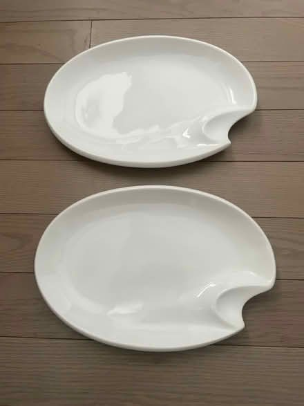 Photo of free Ceramic oval plates (Kennedy/16th in Markham) #1