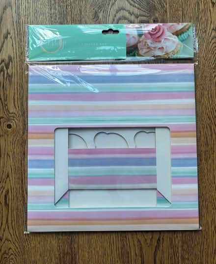 Photo of free Cupcake box (Baldock SG7) #1