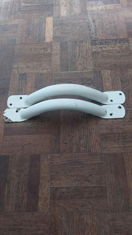 Photo of free External grab rails (Burgess Hill RH15 8NU) #2