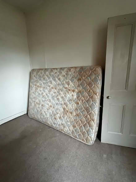Photo of free Bed , and 3 mattresses (Sk14JT) #3