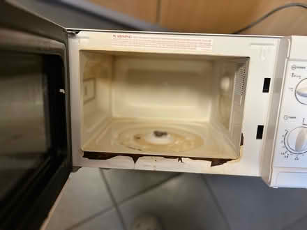 Photo of free Microwave (Mill Hill HA8) #2