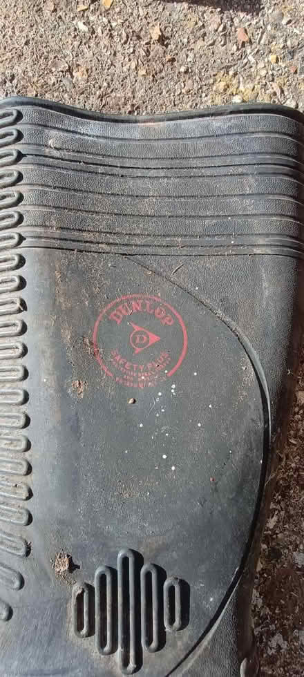 Photo of free Wellies with steel toe cap (West Bognor PO21) #2