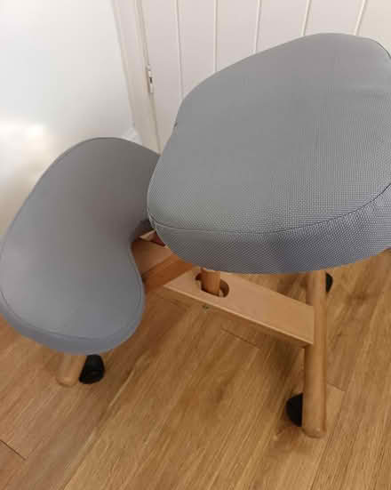 Photo of free Kneeling chair (High Wycombe HP11) #3