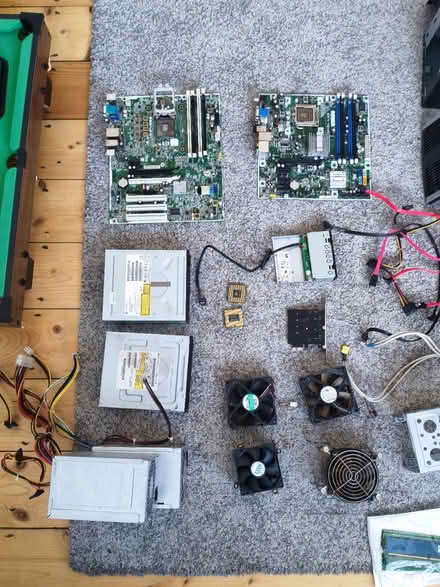 Photo of free Legacy computer components sw2 (Tulse Hill, SW2) #3