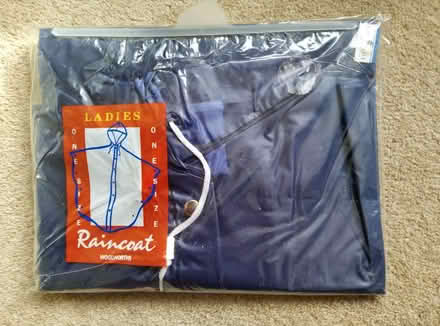 Photo of free Unused rain coat in sealed pack. (Eltham SE9) #1